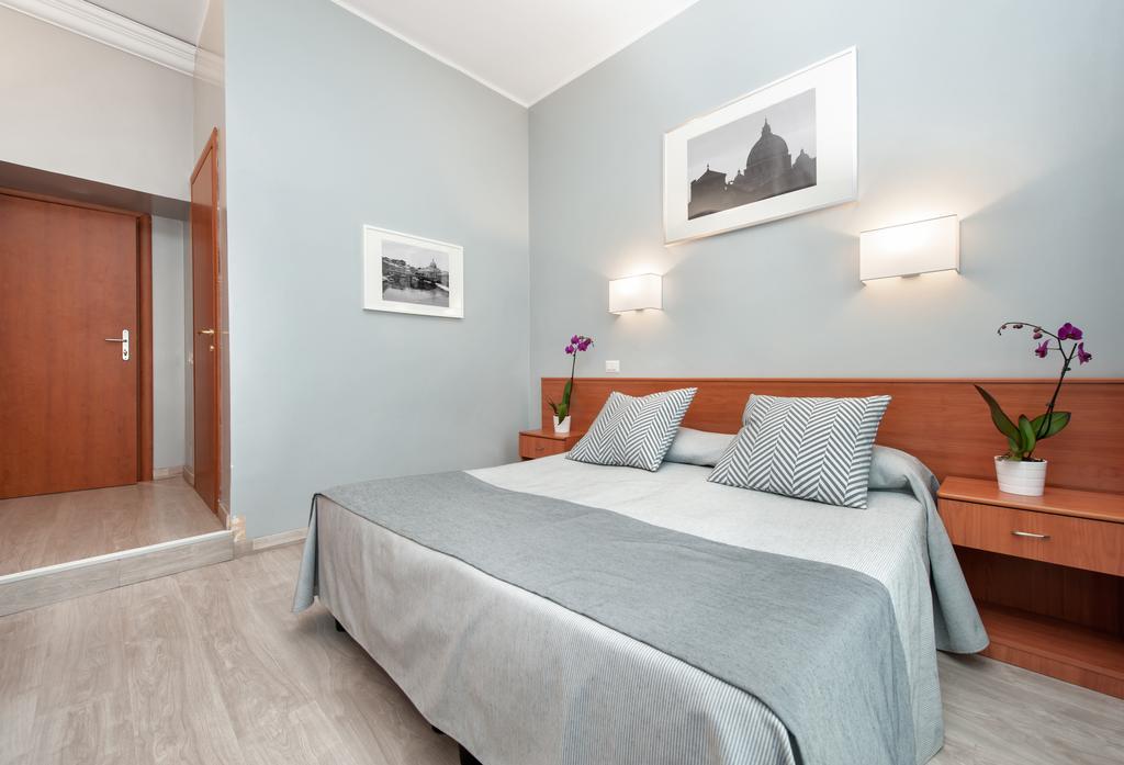 Roi Hotel Roma Cameră foto